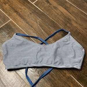 🩱 Bathing Suit Top - Size D/DD 🩱